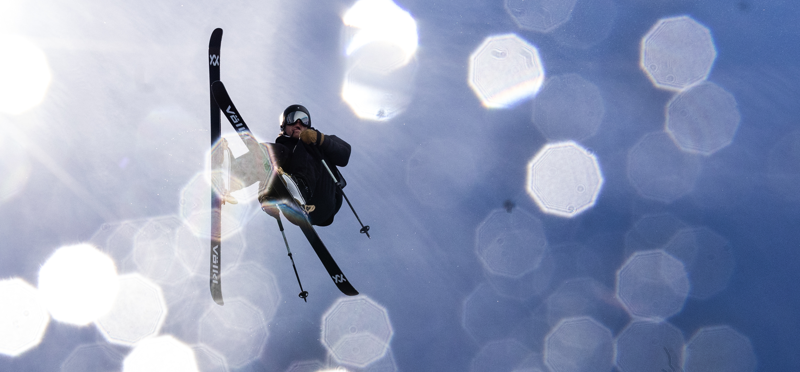 Hunter Hess skiing