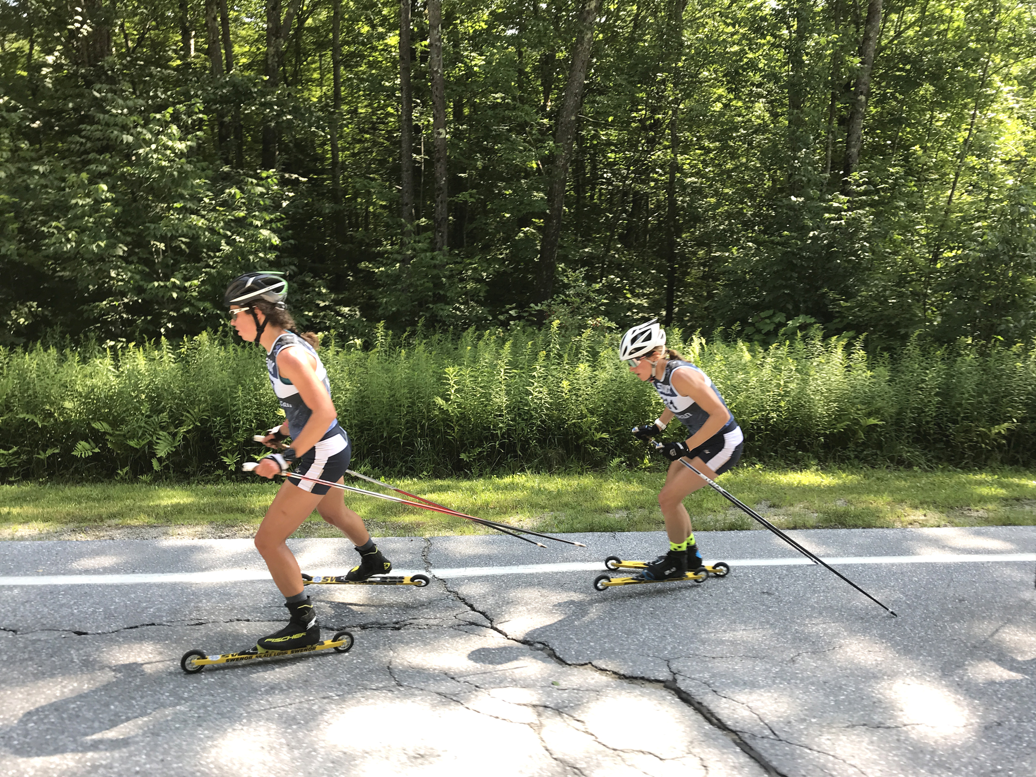 Caitlin Patterson leads Sophie Caldwell at App Gap Challenge