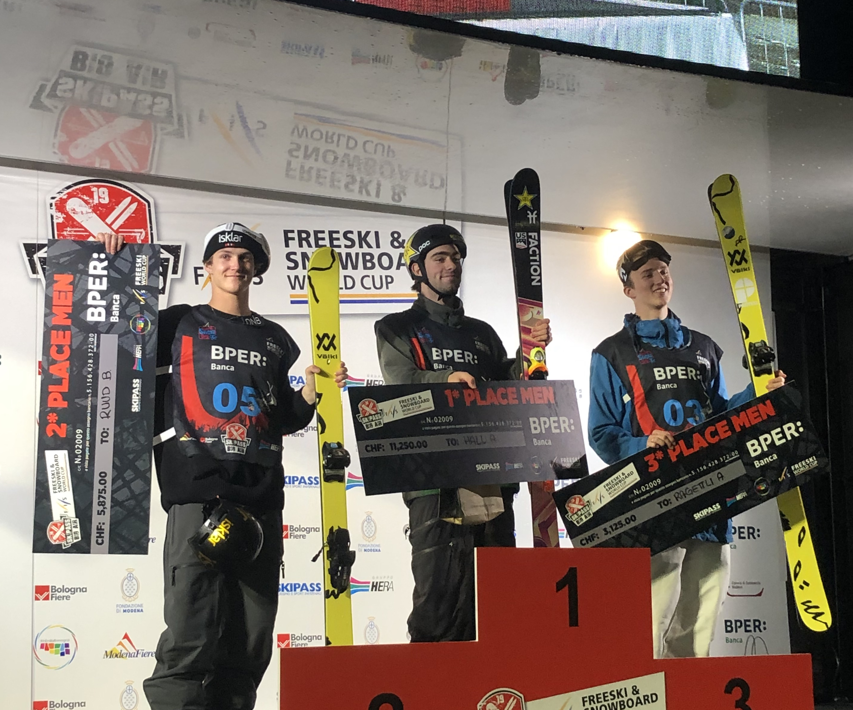 mens podium 