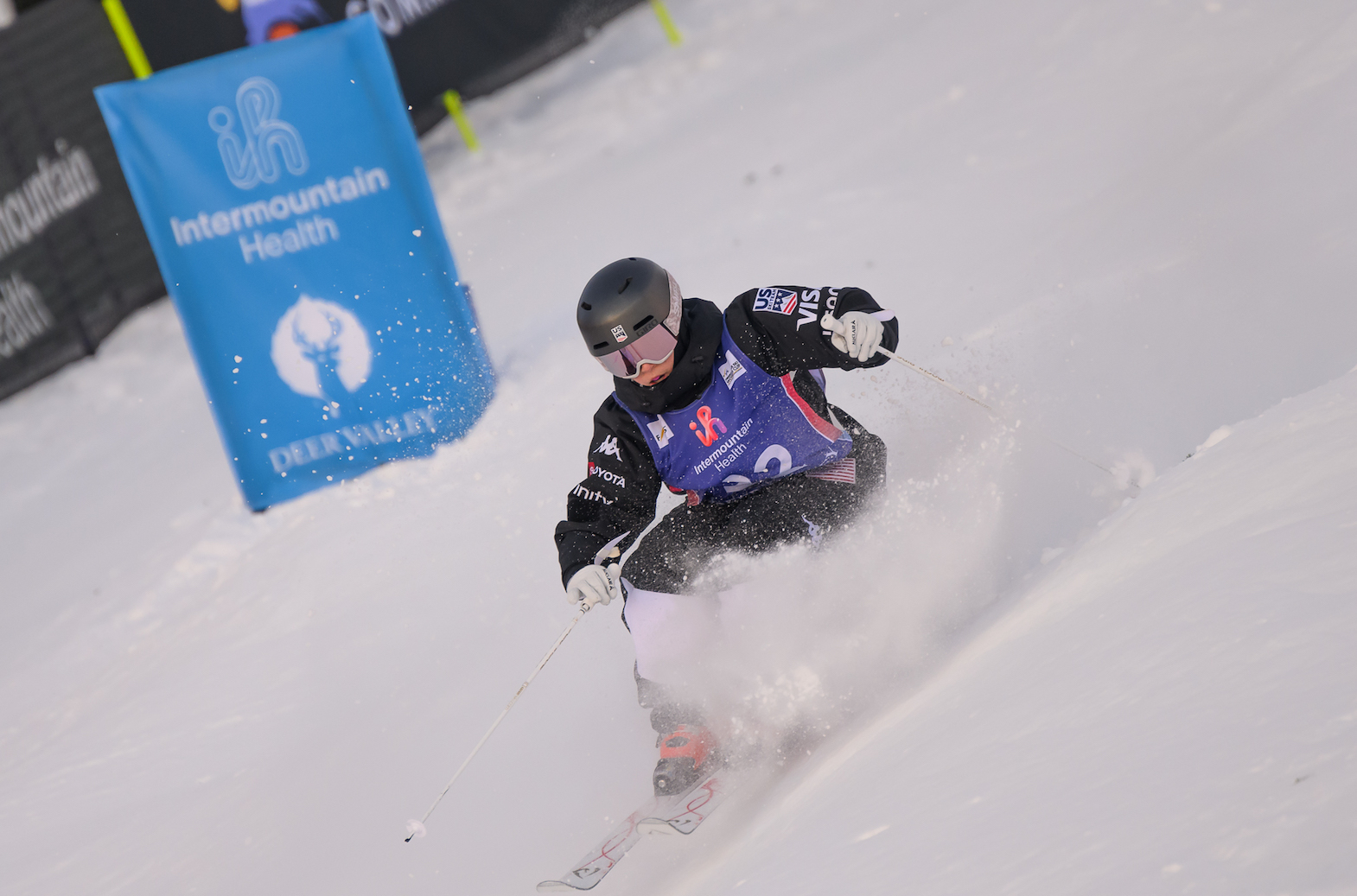 Moguls athlete competing during the World Cup
