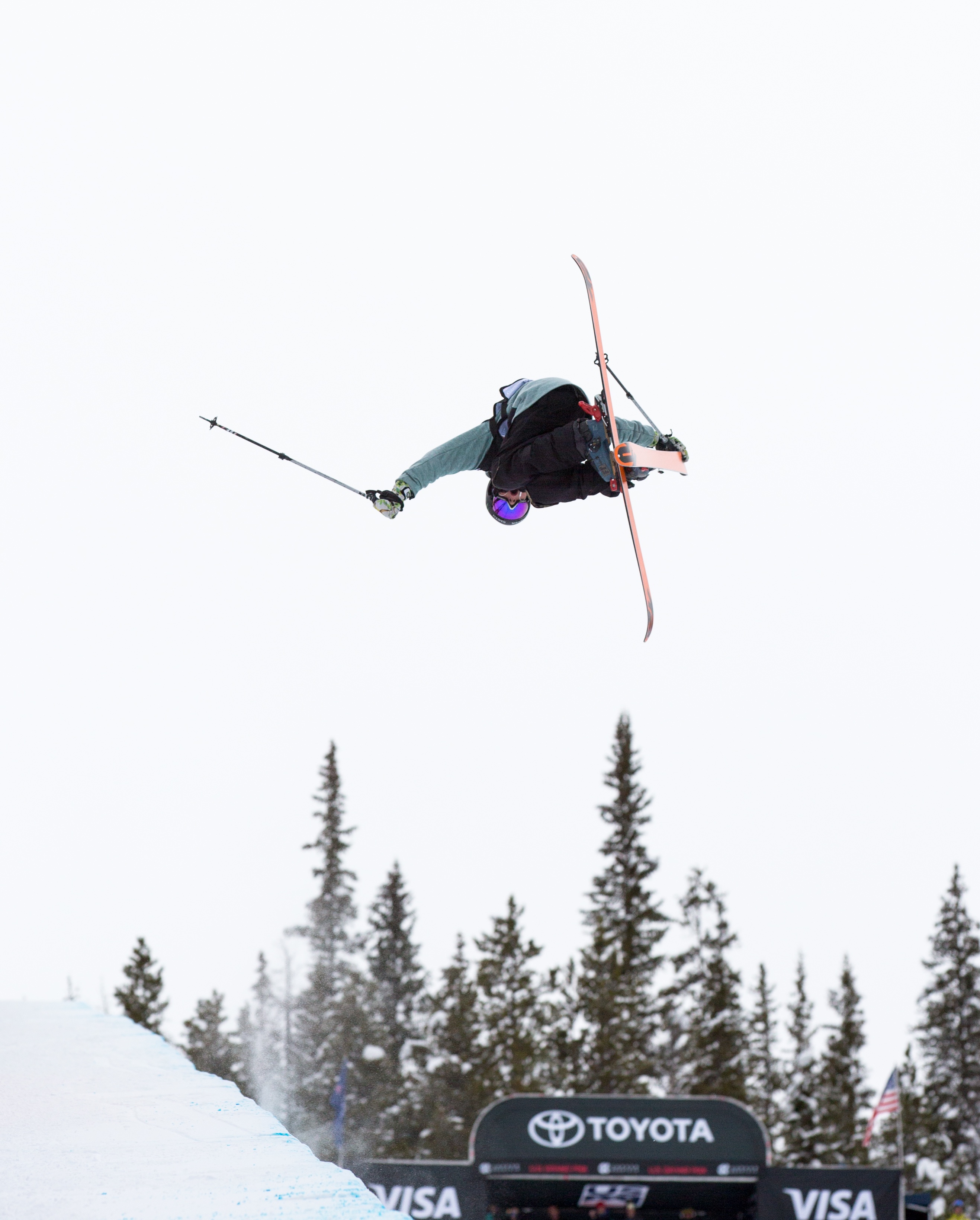 Birk Irving it the pipe at Copper Mountain.
