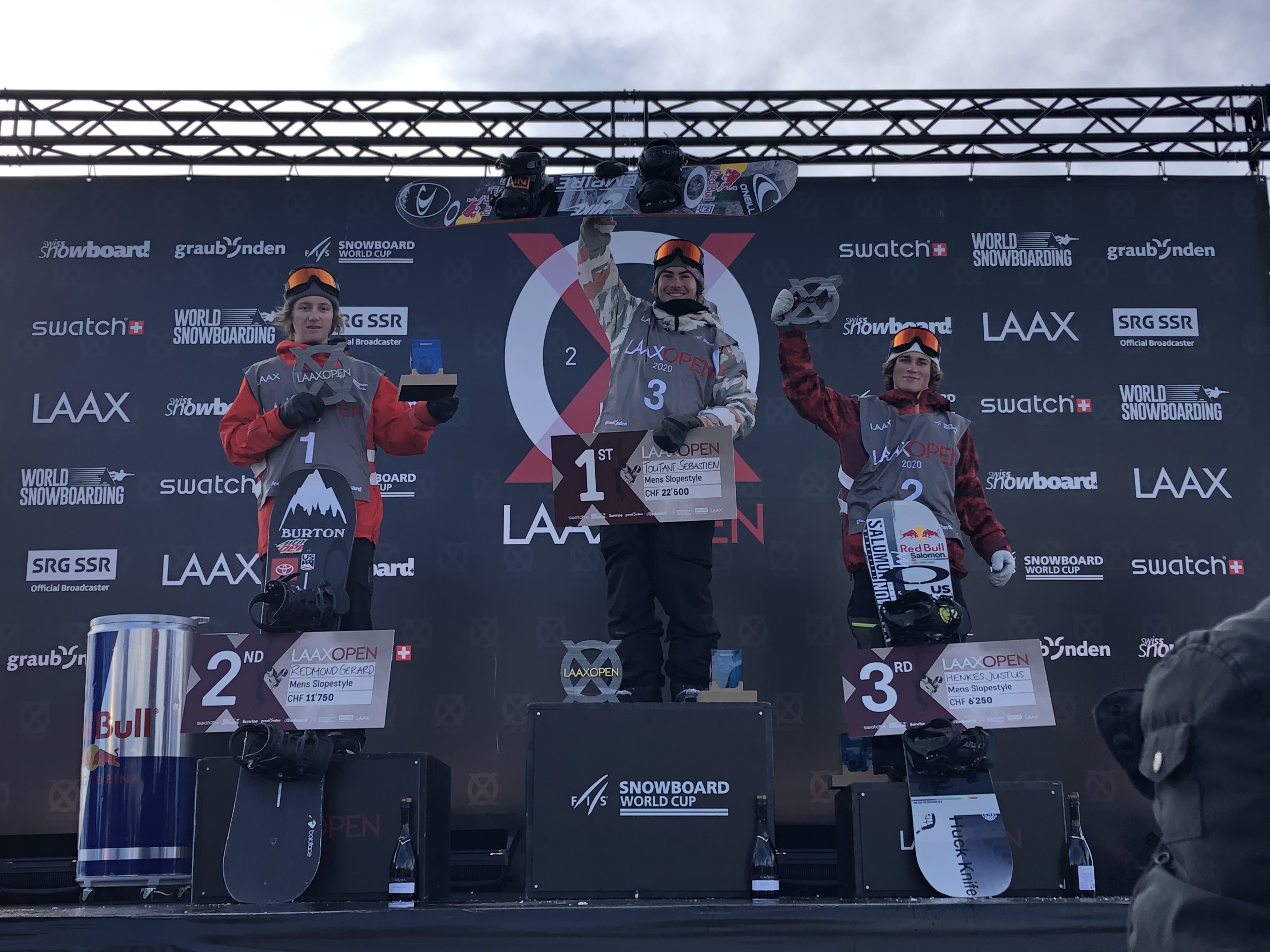 REd laax