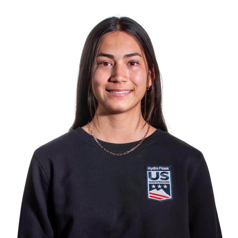 Lily Dhawornvej